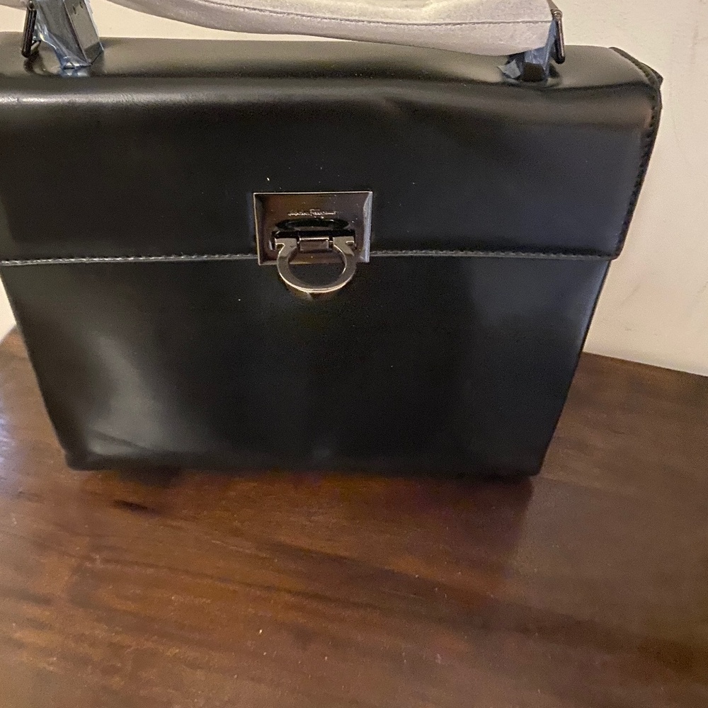 Ladies Tote/Shoulder Handbag